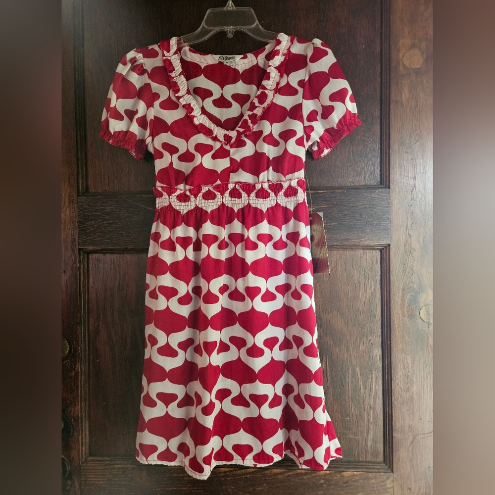 NWT Tramp V-Neck Dress - Size M